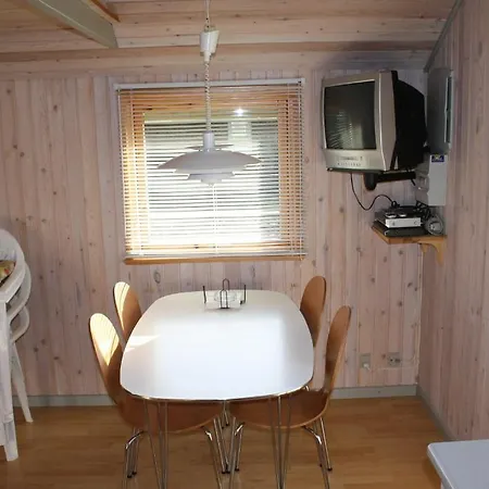 By Camping & Cottages *